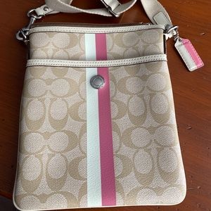 Like new Coach crossbody bag